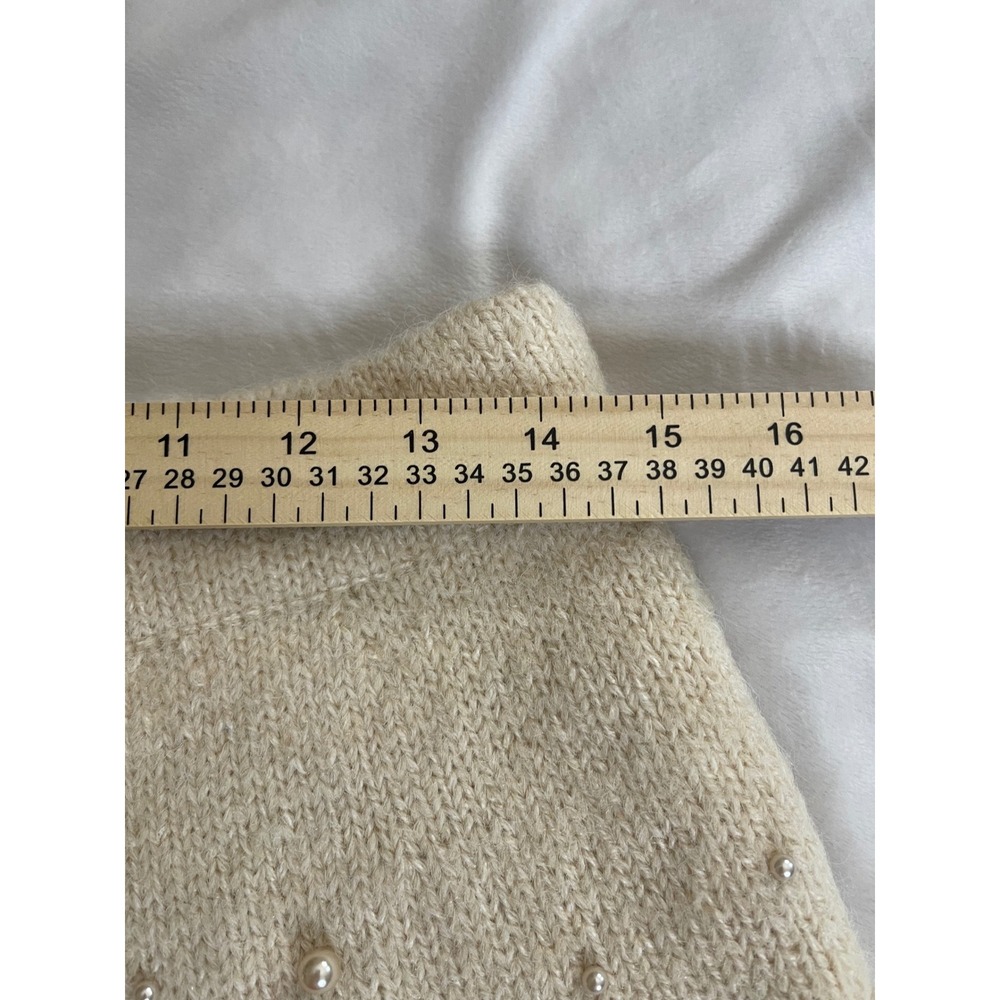 ASTR The Label Cream Knit Pearl Embellished Mini Skirt Beige Medium NEW - Picture 4 of 8